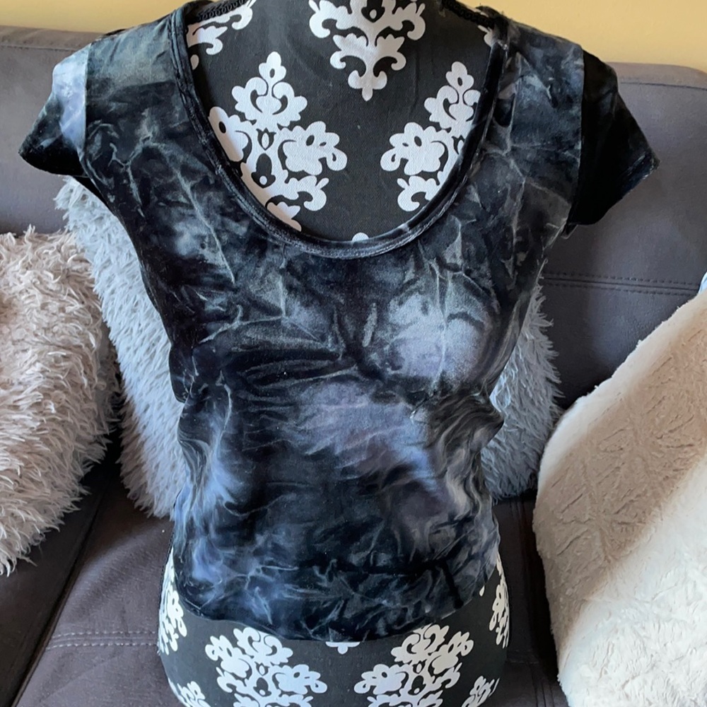 AMERICAN EAGLE OUTFITTERS Velour Feel T-shirt XS
